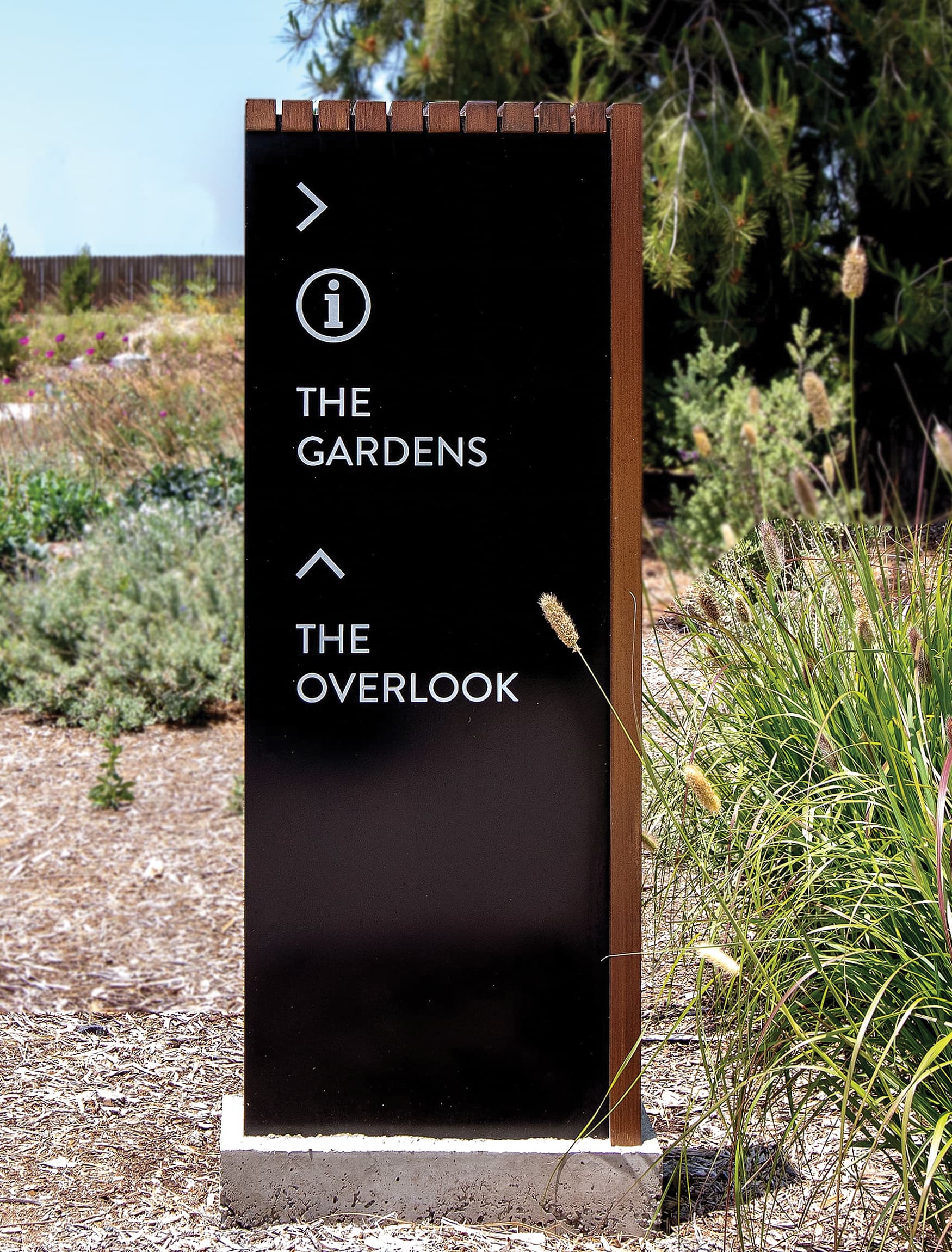 614904f8e3b56f2cbd2a7a9e_RSM-Design_Rise-Park_Irvine_Garden-black-sign